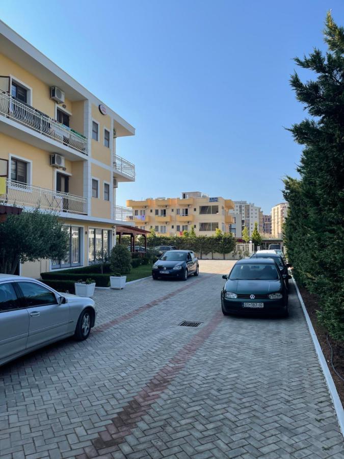 Kristal Hotel 5*